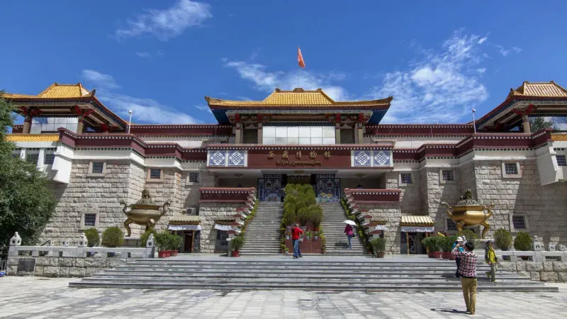 Tibetan Museum: Discover the Rich Cultural & Spiritual Heritage