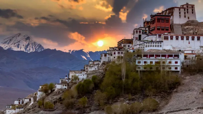 Places to Visit in Leh Ladakh: Discover the Rugged Beauty of Mountains