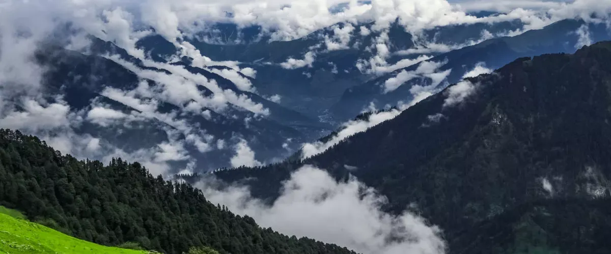 Things to do in Solang:  Valley that is Nestled in Western Bank of the Beas River
