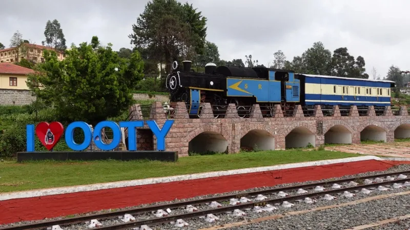Travel in the Nilgiri Mountain Toy Train