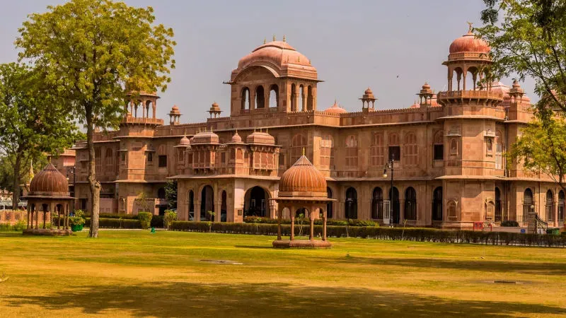 Lalgarh Palace