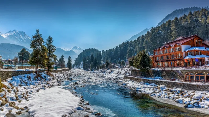 Places to Visit in Jammu and Kashmir