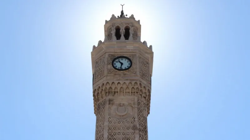 Explore Irbid Clock Memorial Square