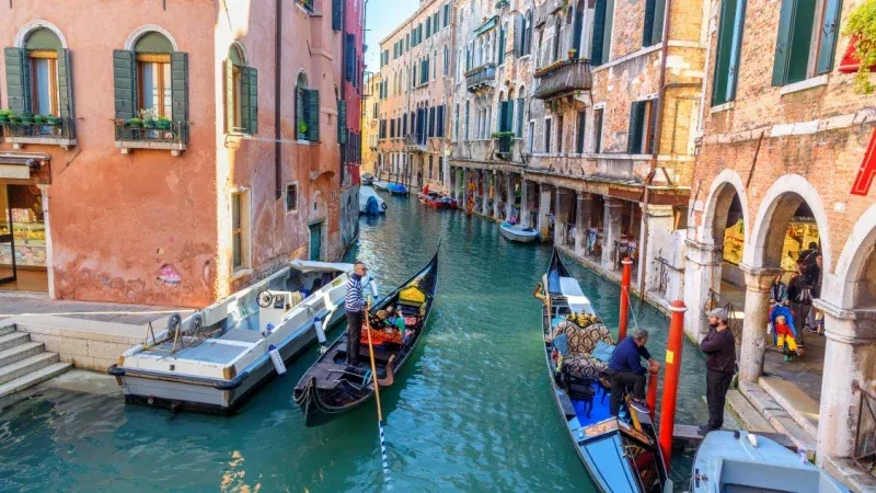 Take a Walk Along Venice's Quiet Streets