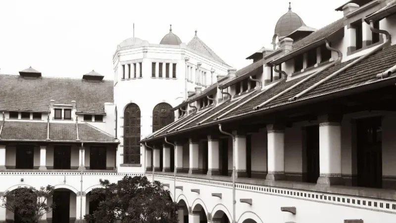 Lawang Sewu, Indonesia