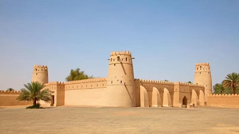 Stand in awe of the breathtaking Al Jahil Fort