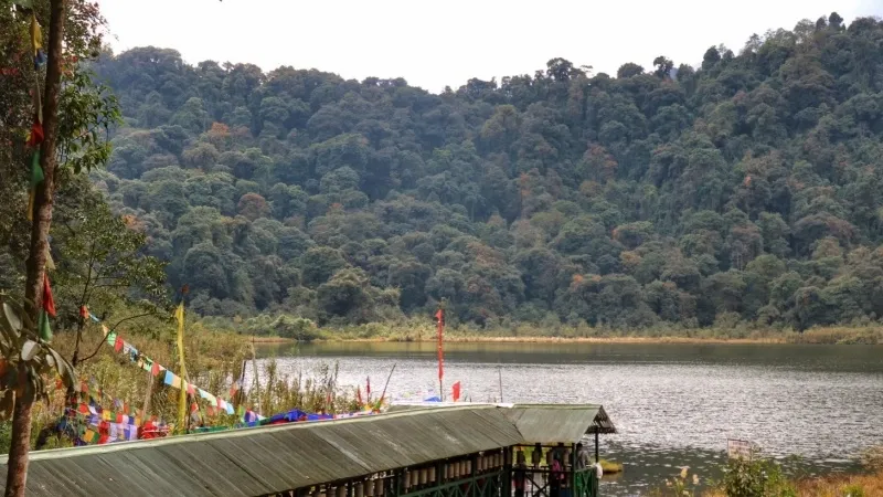 Khecheopalri Lake