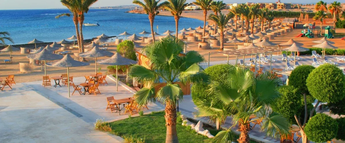 8 Best Places to Visit in Hurghada: The Largest Resort Destination on the Red Sea Coast