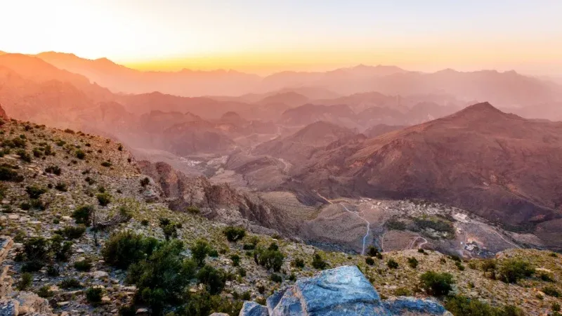 Wander the Hajar Mountain Wadis