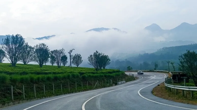 How to Reach Munnar