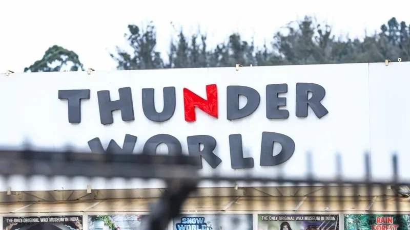 Thunder World