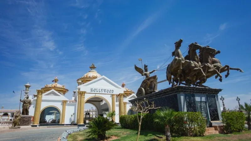 Why Should You Explore Theme Parks in Egypt?