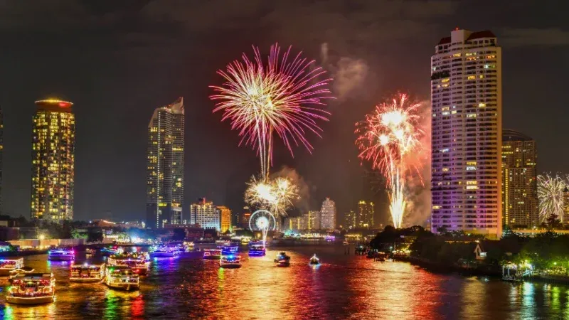 Where to Witness the Best Bangkok New Year Fireworks 2026