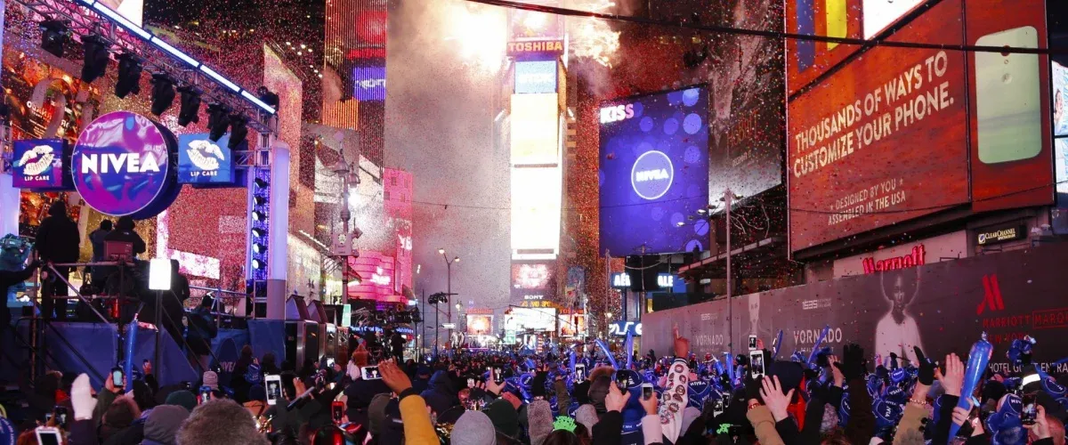 Your Complete Guide to an Unforgettable Times Square New Year’s Eve 2026