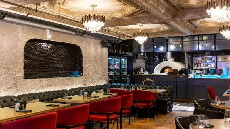 Where to Eat Near Souq Taibah