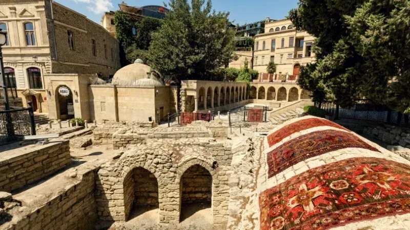 Explore the Old City (Icherisheher)