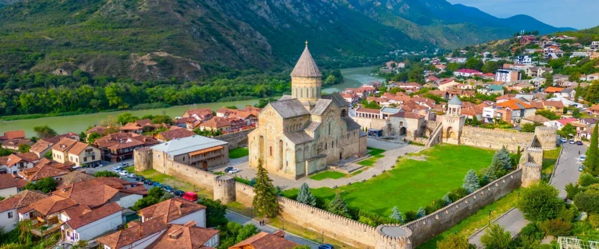 Svetitskhovloba Travel Guide: All About Svetitskhoveli Cathedral, Traditions, Tips & More
