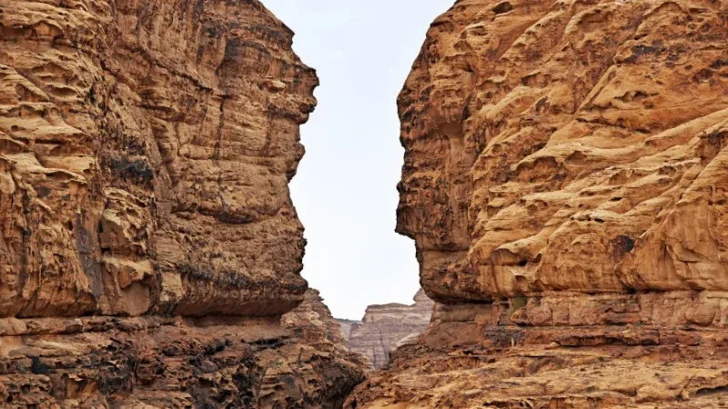 Al-Shaq Canyon