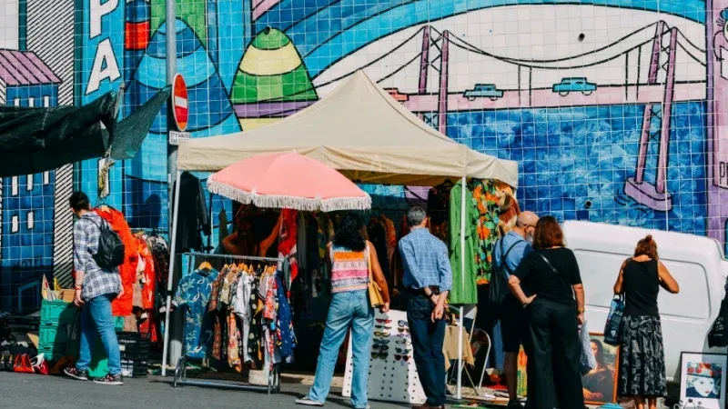 Feira da Ladra, a famous flea market