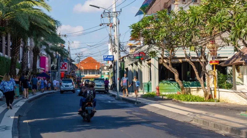 Jalan Raya Seminyak