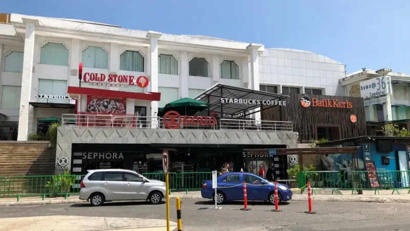 Discovery Shopping Mall