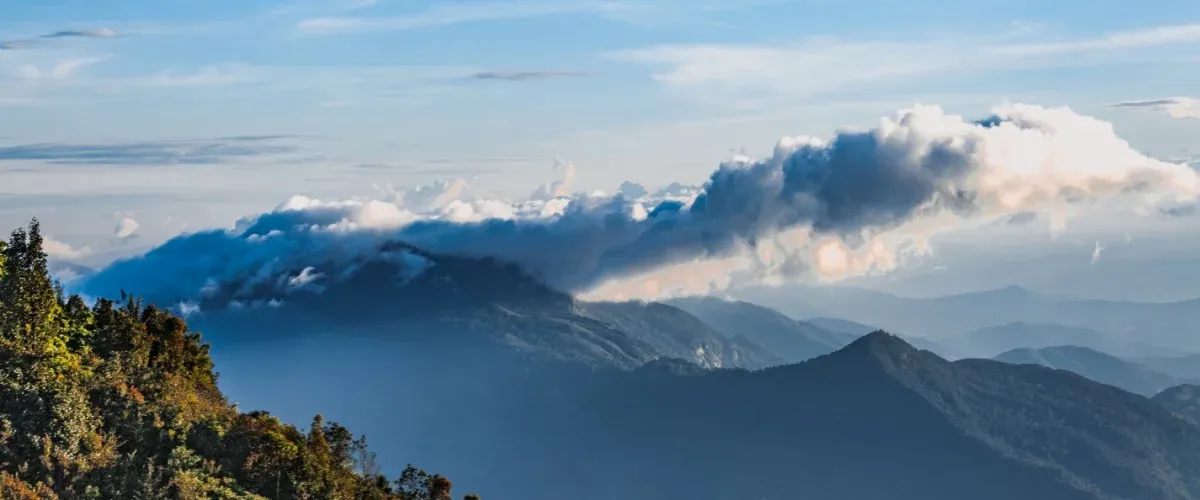 Discover Sarawat Mountains: Must-See Destinations, Best Trails and More