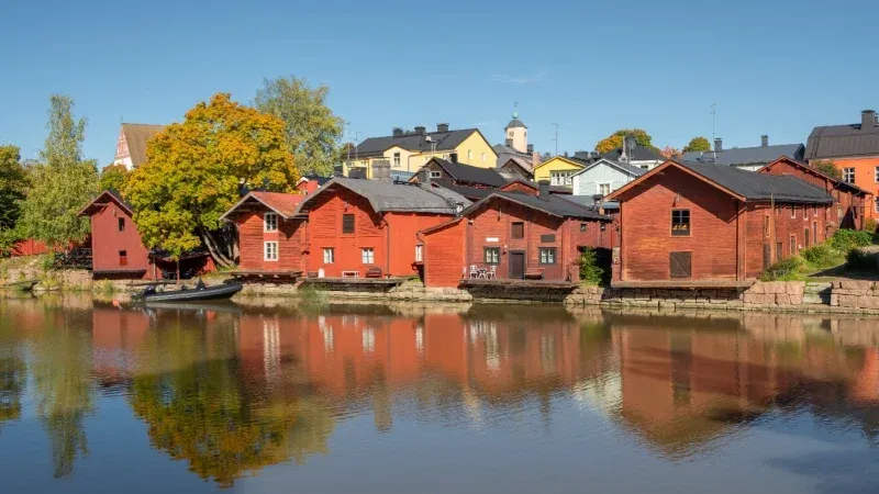 Explore the Old Town of Porvoo
