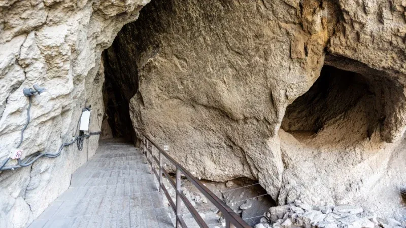 Explore the Areni-1 Cave Complex