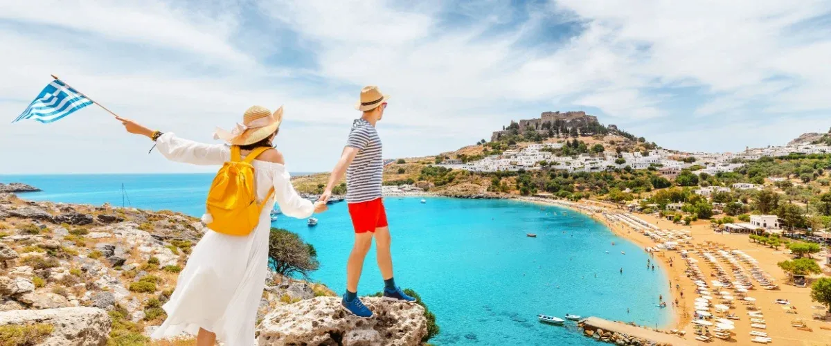 Top 10 Beaches in Greece That You Must Visit for Stunning Views and Relaxation