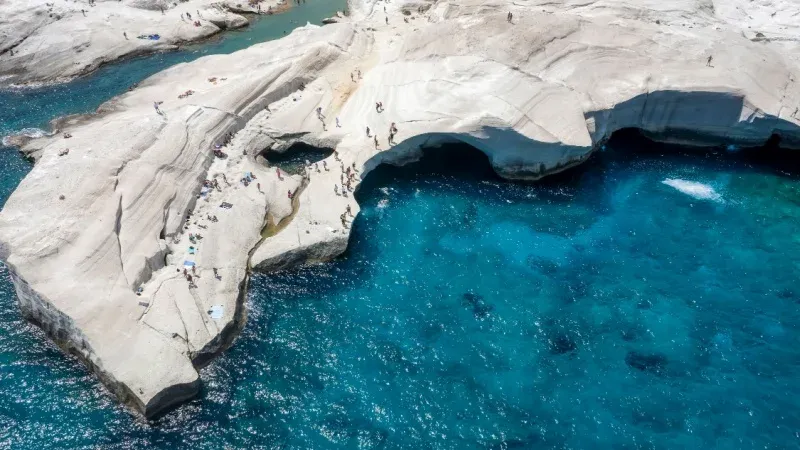 Sarakiniko Beach, Milos