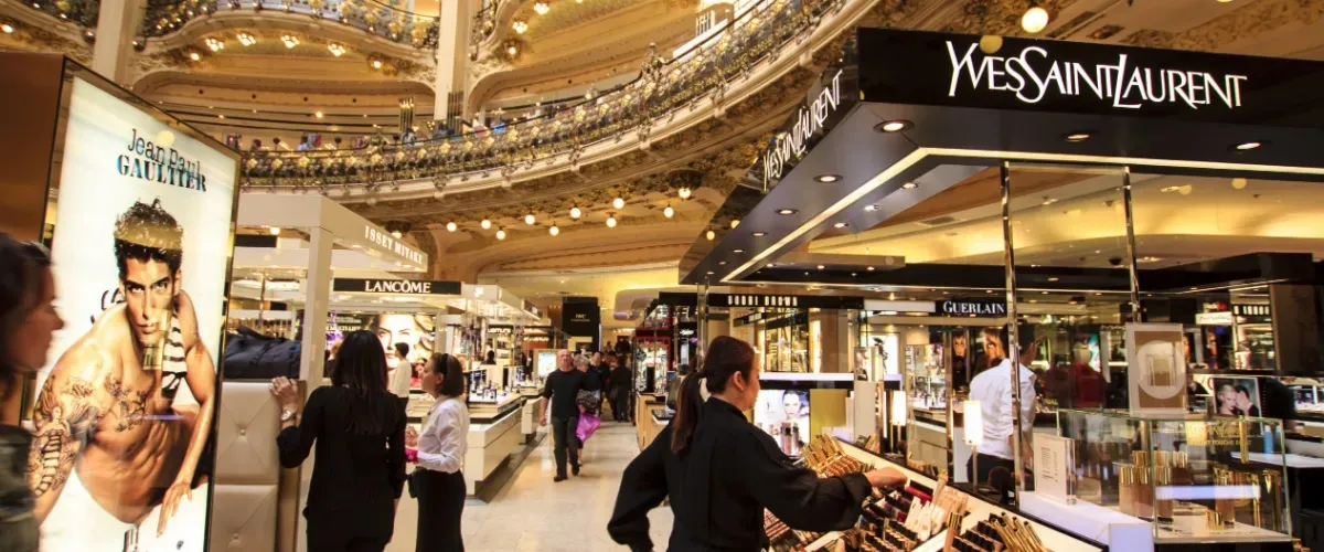 Top 10 Places for Shopping in Paris on Your Next Visit