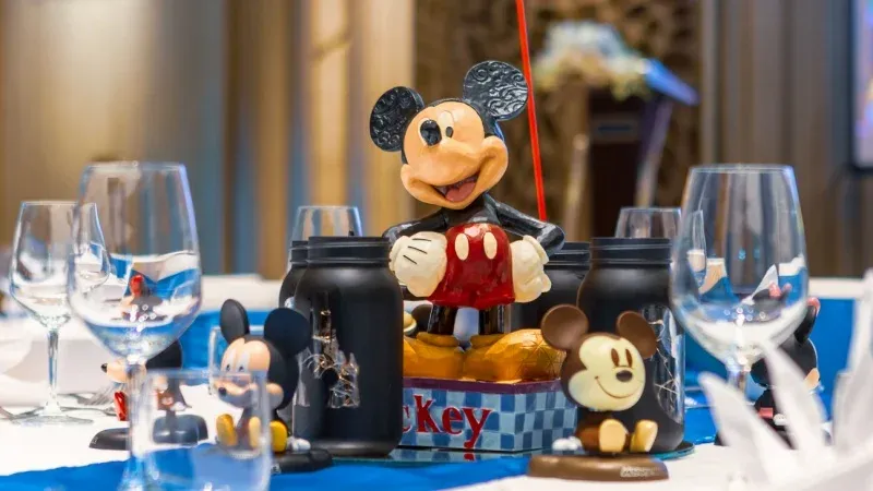 Disney’s Sequoia Lodge