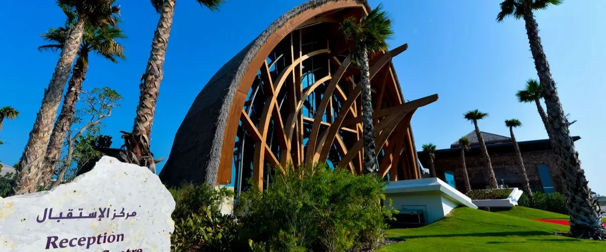 فنادق شاطئية في الدوحة: لإقامتك المميزة وسط الرمال والشمس