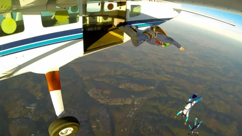 ماذا تتوقع في سكاي دايف قطر