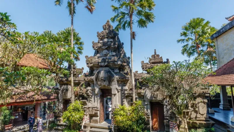 Puri Lukisan Ratna Wartha Museum