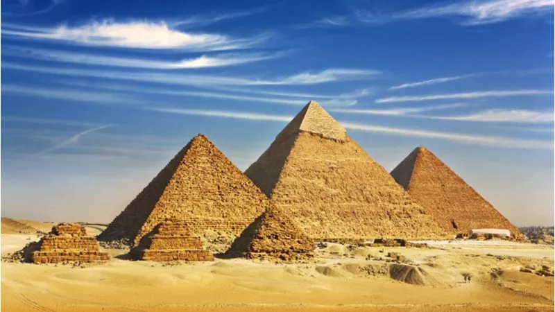 Pyramids Of Giza - Places to visit in Egypt