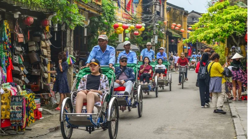 Thăng Long, North Vietnam cyclo ride