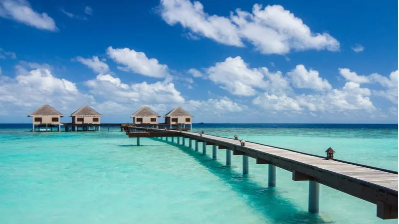 Vaadhoo Island - Honeymoon Places in Maldives