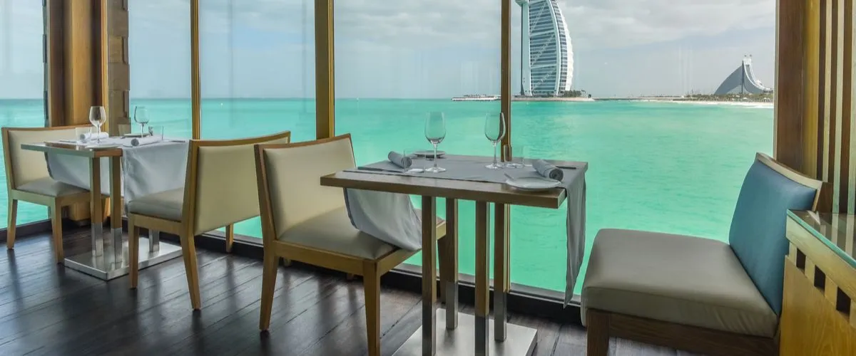 Top Restaurant in Dubai: Pick One According To Your Cravings