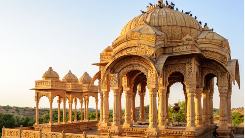 Witness The Grandeur of Forts & Palaces in Rajasthan