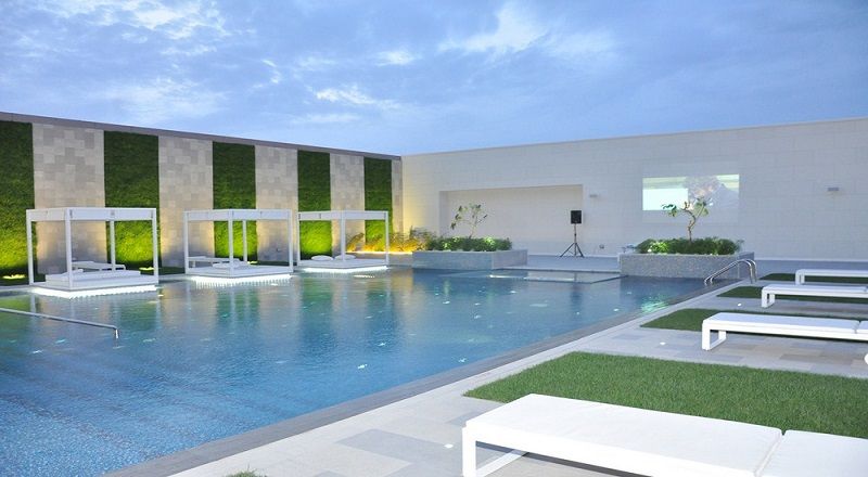 Elements Pool & Lounge InterContinental Regency Bahrain