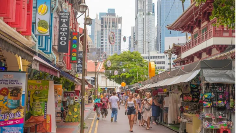 Explore The Bustling Street of Chinatown