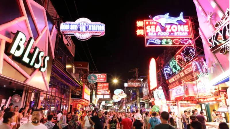 9 things to do on Pattaya's famous Walking Street (that aren't go