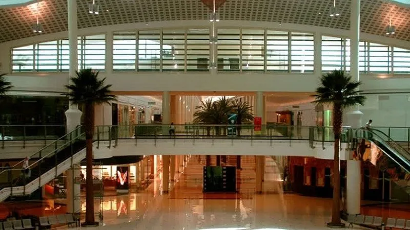 Granada Mall 