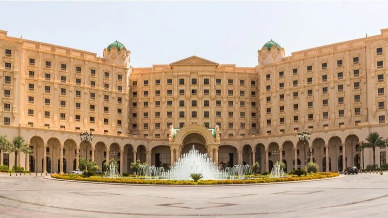 Luxury Stay At Ritz-Carlton Riyadh