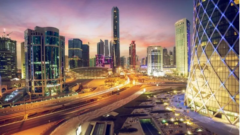 How to Reach Doha and Travel Around at Night