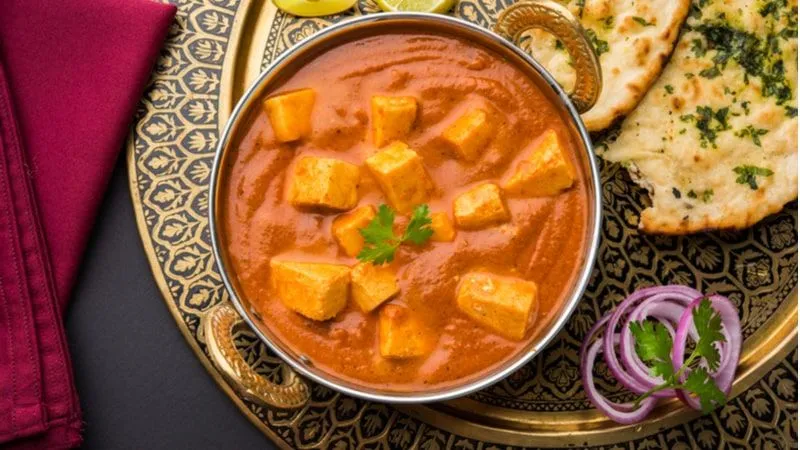 Taj Mahal Restaurant: Savoring Super Classic Indian Cuisines 