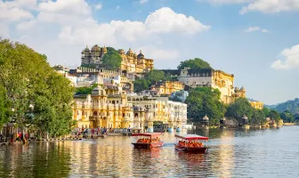 5 Days 4 Nights Tour Package For Udaipur And Mount Abu