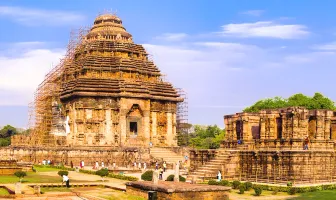 2 Nights 3 Days Puri Weekend Tour Package