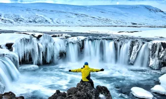Iceland With Northern Lights 6 Days 5 Nights Sightseeing Tour Package